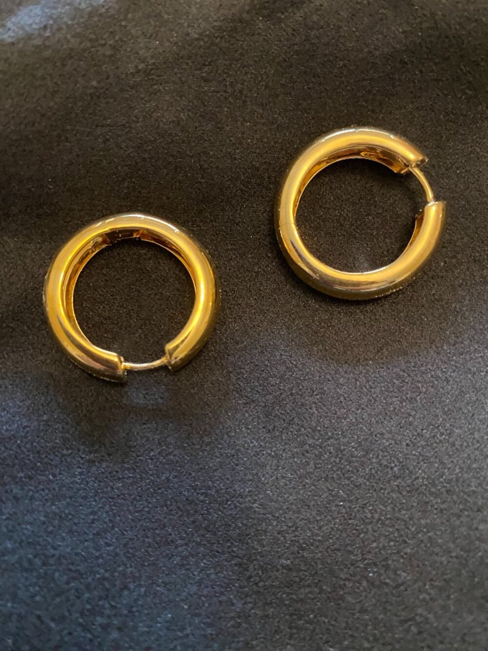 Mejuri Large Chunky Hoops